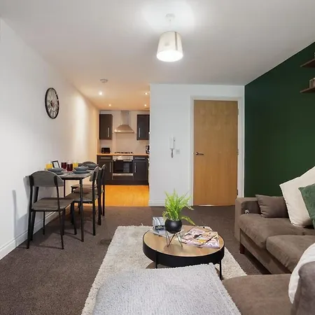Stylish Centre 2br With Free Parking - 2 Mins To First Direct Arena Apartment Leeds (West Yorkshire)