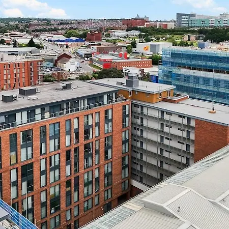 Stylish Centre 2br With Free Parking - 2 Mins To First Direct Arena * Leeds (West Yorkshire)