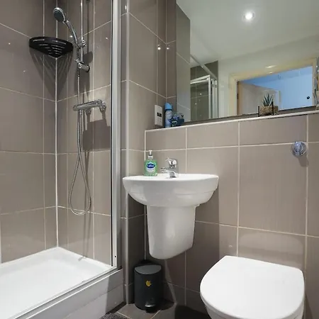 Apartment Stylish Centre 2br With Free Parking - 2 Mins To First Direct Arena Leeds (West Yorkshire)