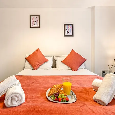 Stylish Centre 2br - Free Parking - 2 Mins To First Direct Arena Leeds (West Yorkshire)