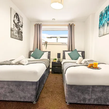Apartment Stylish Centre 2br - Free Parking - 2 Mins To First Direct Arena