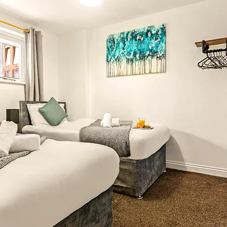 Stylish Centre 2br - Free Parking - 2 Mins To First Direct Arena Apartment Leeds (West Yorkshire)