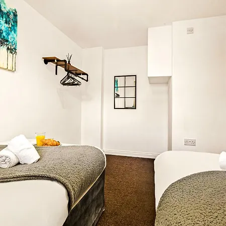 Stylish Centre 2br - Free Parking - 2 Mins To First Direct Arena * Leeds (West Yorkshire)